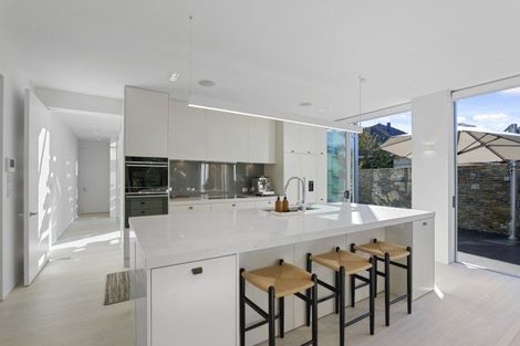 Photo of property in 21 Royds Street, Fendalton, Christchurch, 8014