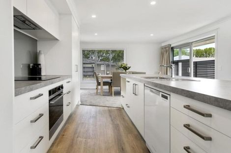 Photo of property in 28 Bastille Court, Rangatira Park, Taupo, 3330