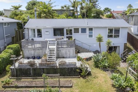 Photo of property in 134 Glengarry Road, Glen Eden, Auckland, 0602