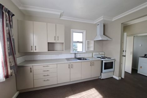 Photo of property in 199 Tukapa Street, Westown, New Plymouth, 4310