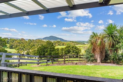 Photo of property in 5 Judd Road, Maungaturoto, 0520