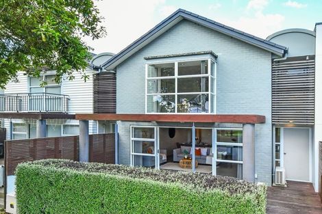 Photo of property in 61 The Track, Takanini, 2112