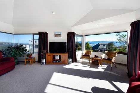 Photo of property in 327 Princes Drive, Britannia Heights, Nelson, 7010