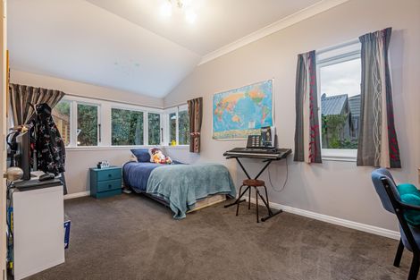 Photo of property in 43 Knowles Street, Terrace End, Palmerston North, 4410