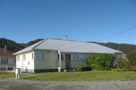 Photo of property in 8 Lynch Street, Cobden, Greymouth, 7802