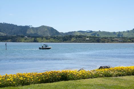 Photo of property in 49 Pio Road, Bowentown, Katikati, 3177