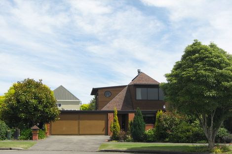 Photo of property in 6 De Courcy Place, Avondale, Christchurch, 8061