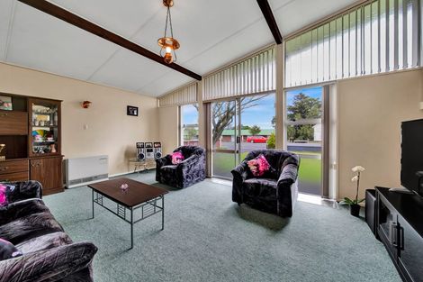 Photo of property in 6b York Street, Eltham, 4322