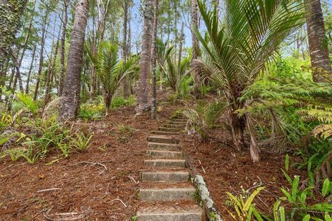 Photo of property in 44 Paturoa Road, Titirangi, Auckland, 0604