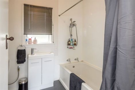 Photo of property in 7 Mckenzie Street, Levin, 5510