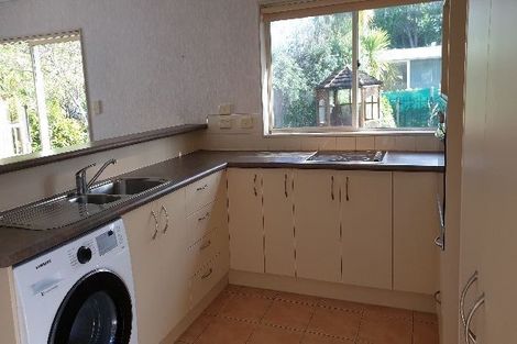 Photo of property in 23 Oak Manor Drive, Albany, Auckland, 0632