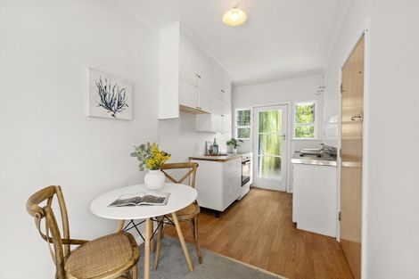 Photo of property in 6 Matai Terrace, Eastbourne, Lower Hutt, 5013