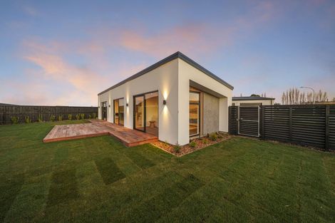 Photo of property in 12 Sutton Street, Rangiora, 7400