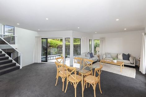 Photo of property in 2/11 Belleview Terrace, Mount Pleasant, Christchurch, 8081