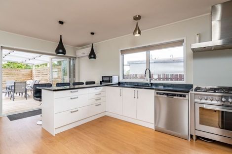 Photo of property in 10 Moki Place, Ruakaka, 0116