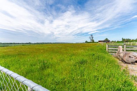 Photo of property in 8 Arowhenua Station Road, Kerrytown, Timaru, 7973