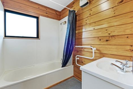 Photo of property in 50 Heath Street, St Andrews, Hamilton, 3200