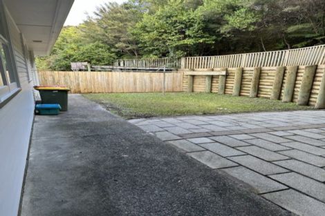 Photo of property in 9 Bird Grove, Stokes Valley, Lower Hutt, 5019