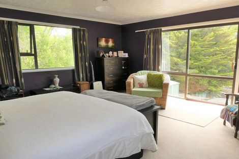 Photo of property in 30 Golf Links Road, Kaiata, Greymouth, 7805