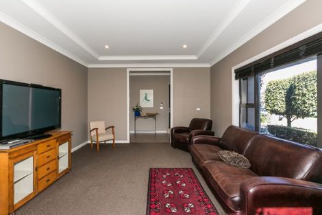 Photo of property in Heynes Place, 31 Heynes Place, Clive, 4102