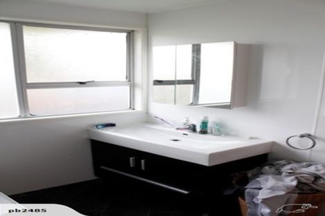 Photo of property in 7 Tawari Street, Inglewood, 4330