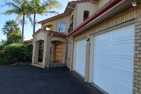 Photo of property in 22 Anaheim Boulevard, Shamrock Park, Auckland, 2016