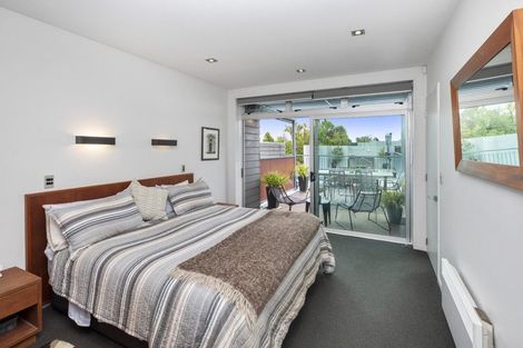 Photo of property in 3 Sasaram Lane, Cashmere, Christchurch, 8022