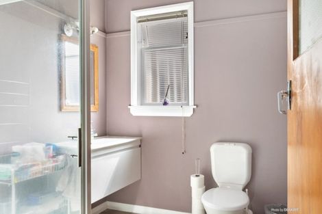 Photo of property in 7 Millward Street, Newtown, Wellington, 6021