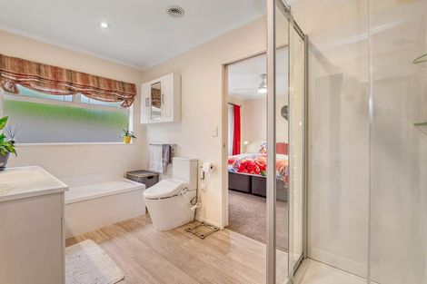 Photo of property in 16 Elan Place, Stanmore Bay, Whangaparaoa, 0932