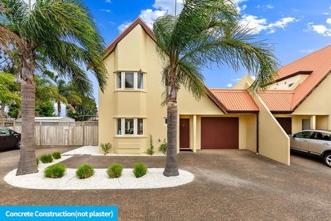 Photo of property in 2/137 Lakeside Drive, Orewa, 0931