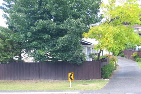 Photo of property in 1/47 Bentley Avenue, Glenfield, Auckland, 0629