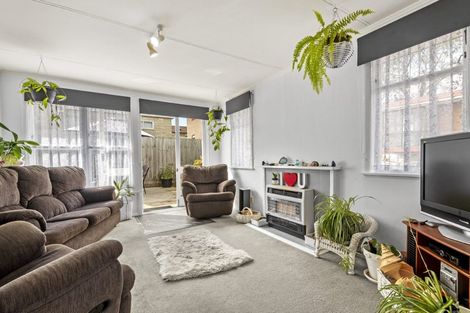 Photo of property in 12 Whitmore Road, Mount Roskill, Auckland, 1041