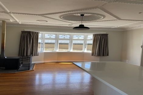 Photo of property in 330b Carrington Street, Vogeltown, New Plymouth, 4310