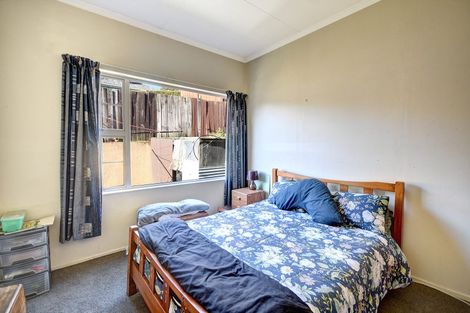 Photo of property in 2 Edinburgh Street, Green Island, Dunedin, 9018