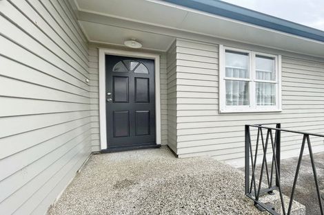 Photo of property in 22 Panama Road, Mount Wellington, Auckland, 1062