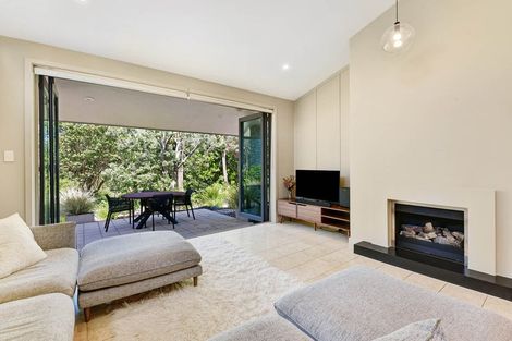 Photo of property in 8 Little Compton Mews, Snells Beach, 0920