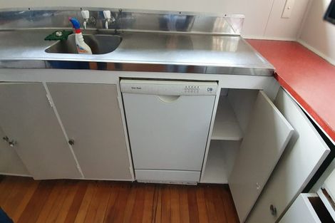 Photo of property in 158 Stokes Valley Road, Stokes Valley, Lower Hutt, 5019