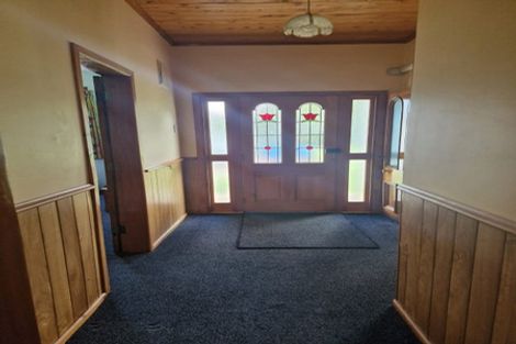 Photo of property in 100 Conway Road, Eltham, 4322