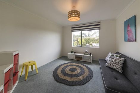 Photo of property in 19 Barnett Drive, Marton, 4710