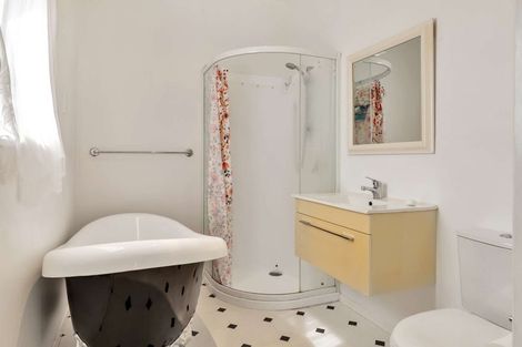 Photo of property in 11 Tawa Street, Edgecumbe, 3120