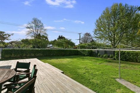 Photo of property in 322 Shakespeare Street, Leamington, Cambridge, 3432