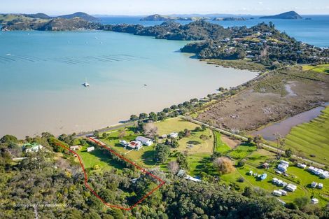 Photo of property in 2130 Long Bay Road, Coromandel, 3581