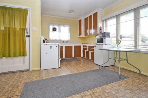 Photo of property in 4 Ingram Street, Papakura, 2110