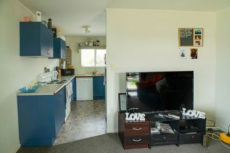Photo of property in 8 Rimu Place, Taradale, Napier, 4112