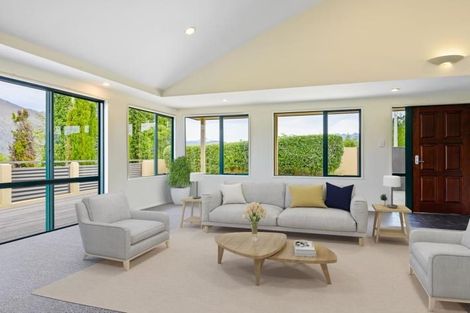 Photo of property in 7 Totara Terrace, Wanaka, 9305