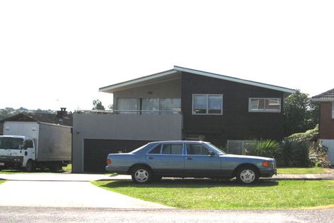 Photo of property in 2/37 Exmouth Road, Northcote, Auckland, 0627