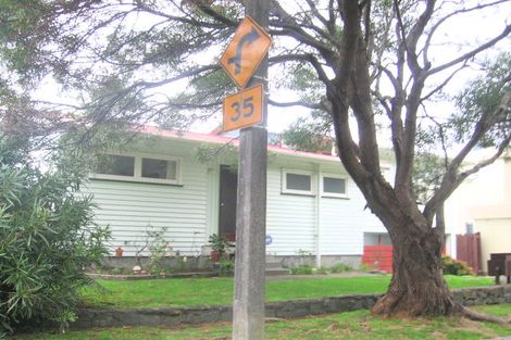 Photo of property in 58 Mulberry Street, Maungaraki, Lower Hutt, 5010