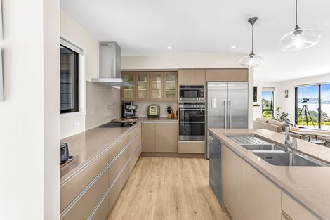 Photo of property in 53 Centennial Drive, Whitianga, 3510