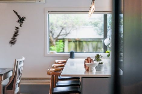 Photo of property in 4 Barbaras Way, Waikanae Beach, Waikanae, 5036