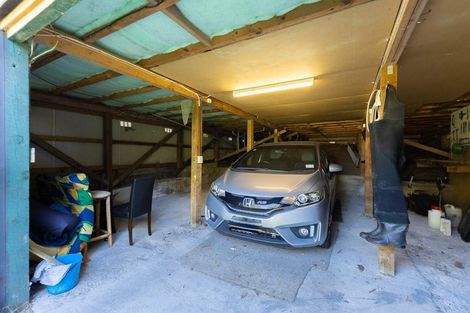 Photo of property in 200 Tutere Street, Waikanae Beach, Waikanae, 5036